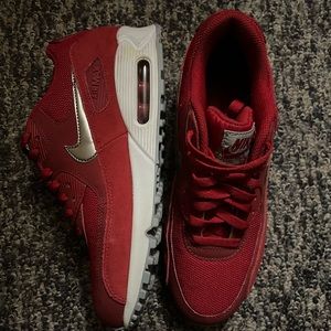 Nike air max 90 size m7.5/9w